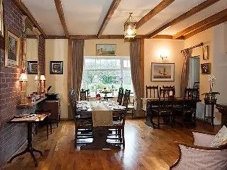 Highbury House